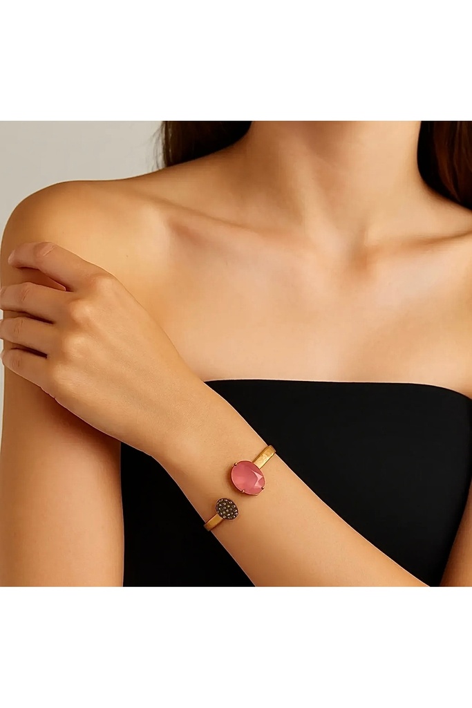 [TYC38B9CE49538A2FE99E2F00] Perla Gold Plated Cuff Bracelet