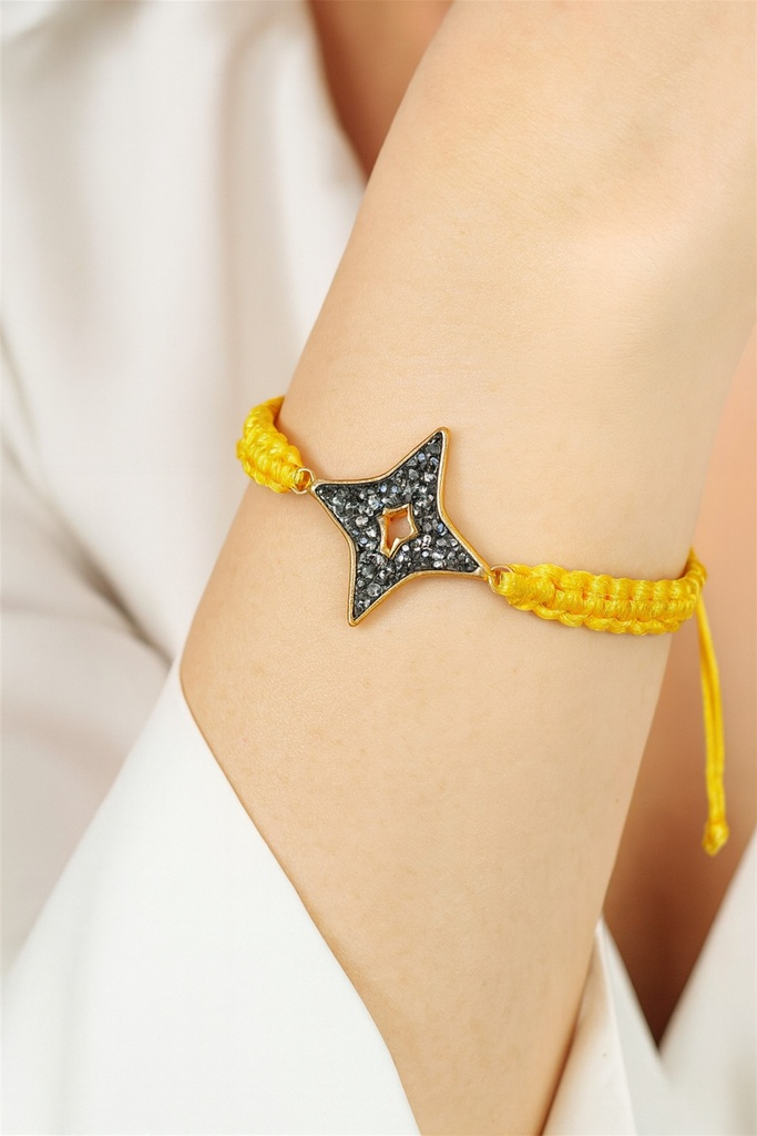 [n:12] Star Gold Plated Design Bracelet